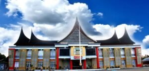 190722093852_1_Kantor-Bupati-Kabupaten-2500x1200